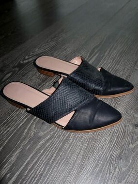Black Women's Slip-On Mules